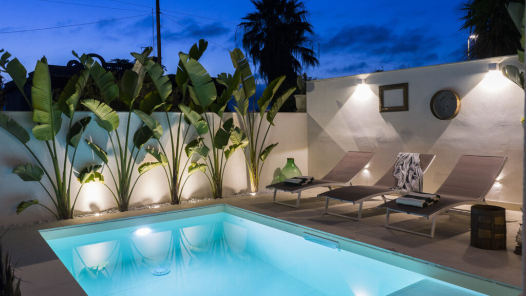 01_villa-delle-palme-con-piscina-privata