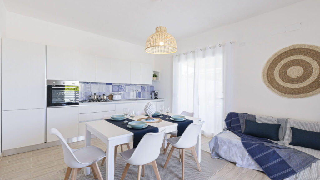 10_casa-un-tocco-di-blu-con-piscina-privata