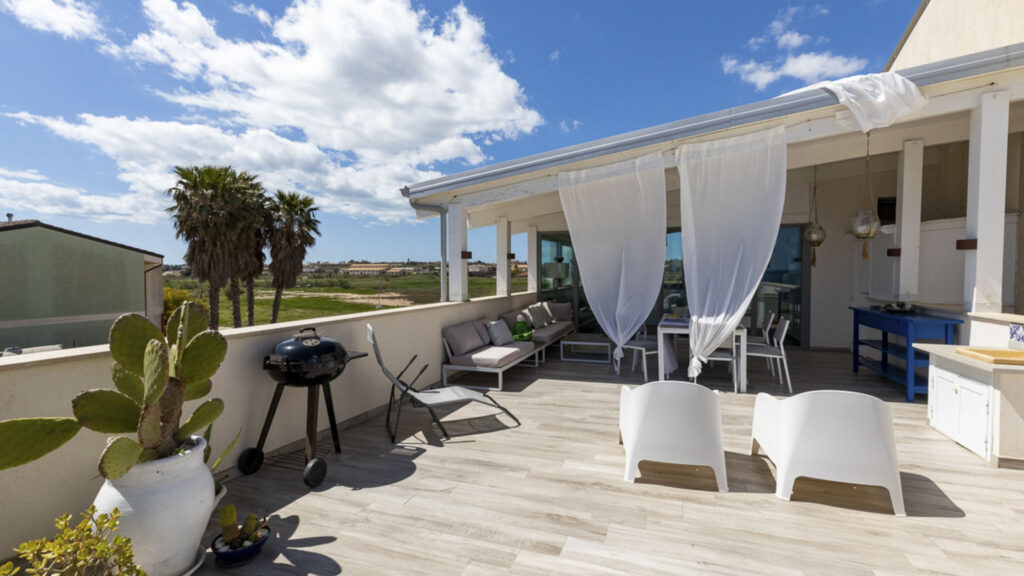 12_marzamemi-terrazza-vista-mare