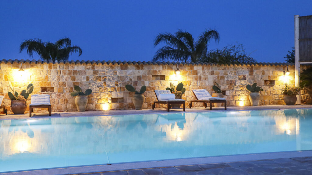 12_villa-erika-piscina-privata