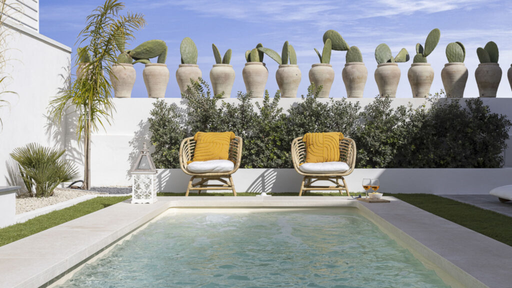 13_casa-un-tocco-di-blu-con-piscina-privata