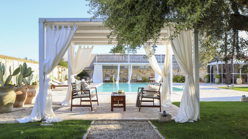 20_villa-erika-piscina-privata