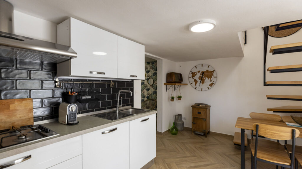 24_villa-delle-palme-con-piscina-privata