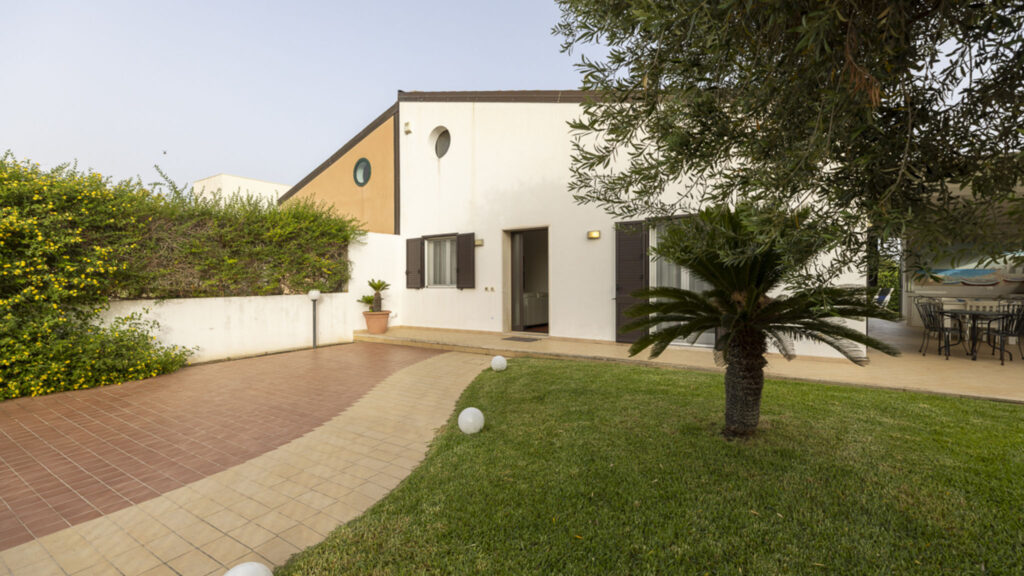 28_villa-relax-a-200mt-dal-mare