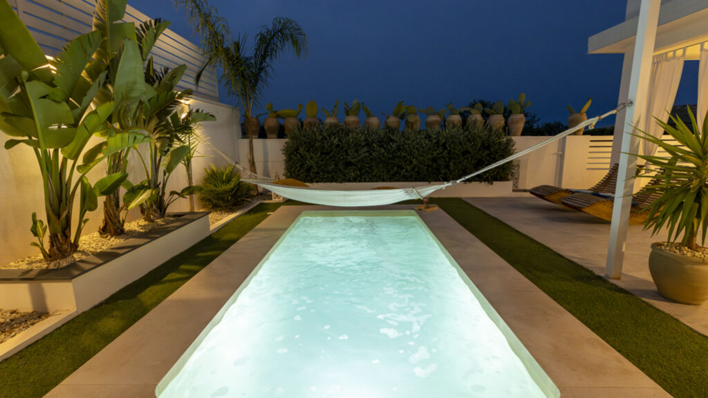 30_casa-un-tocco-di-blu-con-piscina-privata