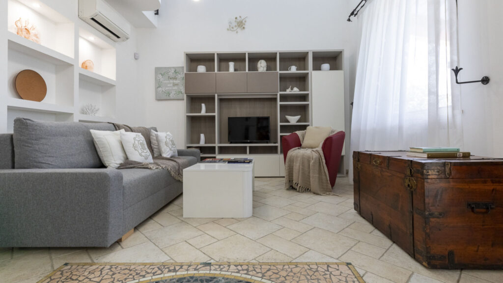 31_villa-del-colle-con-piscina-privata