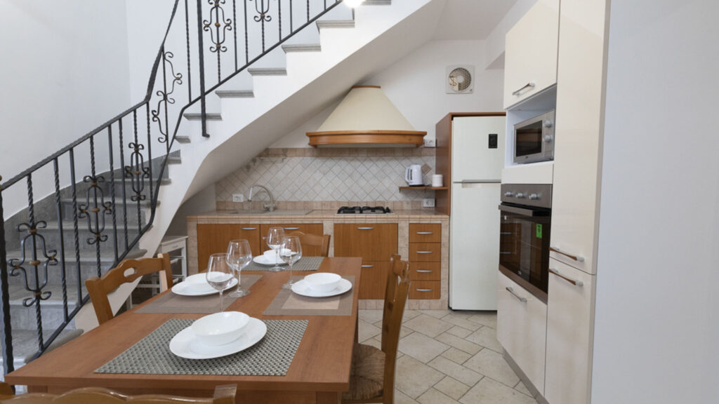 32_villa-del-colle-con-piscina-privata