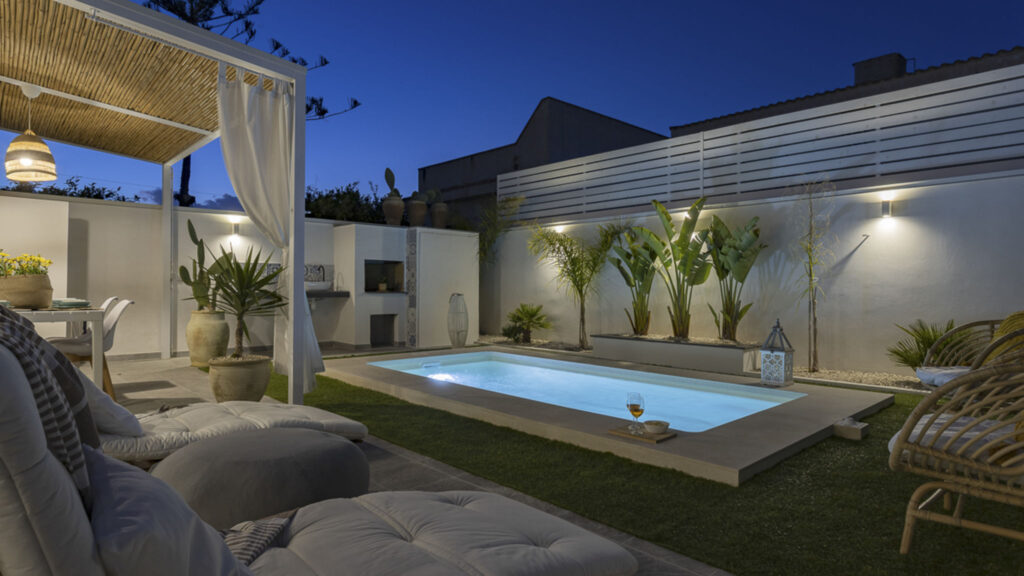 34_casa-un-tocco-di-blu-con-piscina-privata