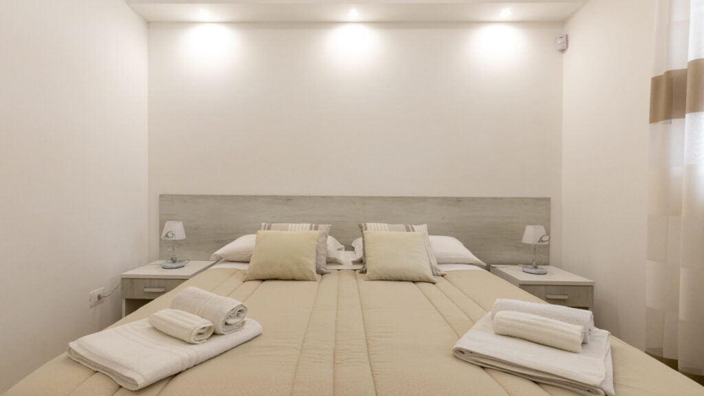 34_villa-del-colle-con-piscina-privata