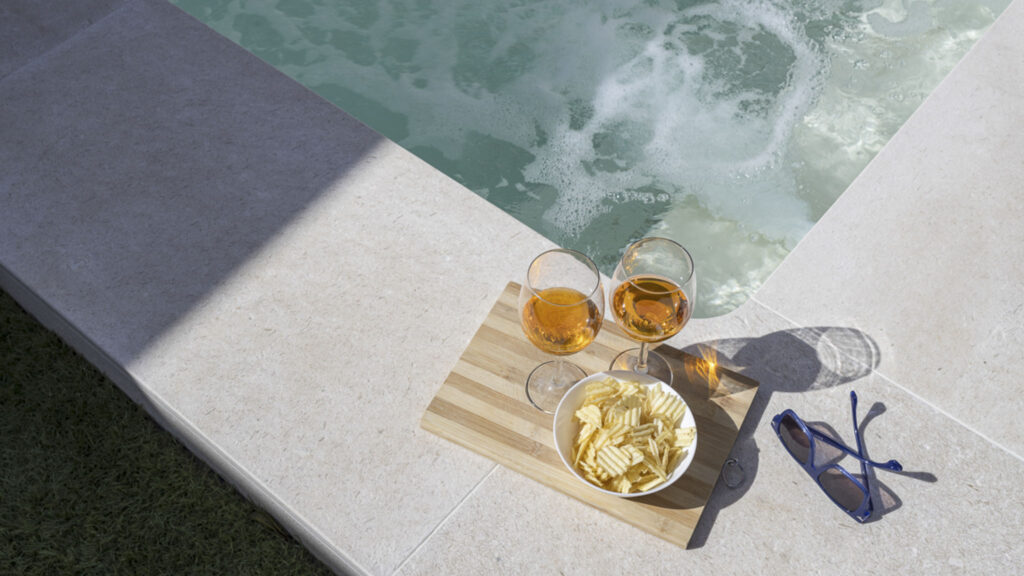 40_casa-un-tocco-di-blu-con-piscina-privata