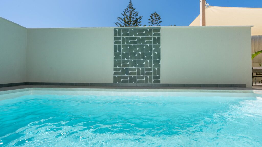 02_villa-aman-piscina-e-jacuzzi-riscaldata