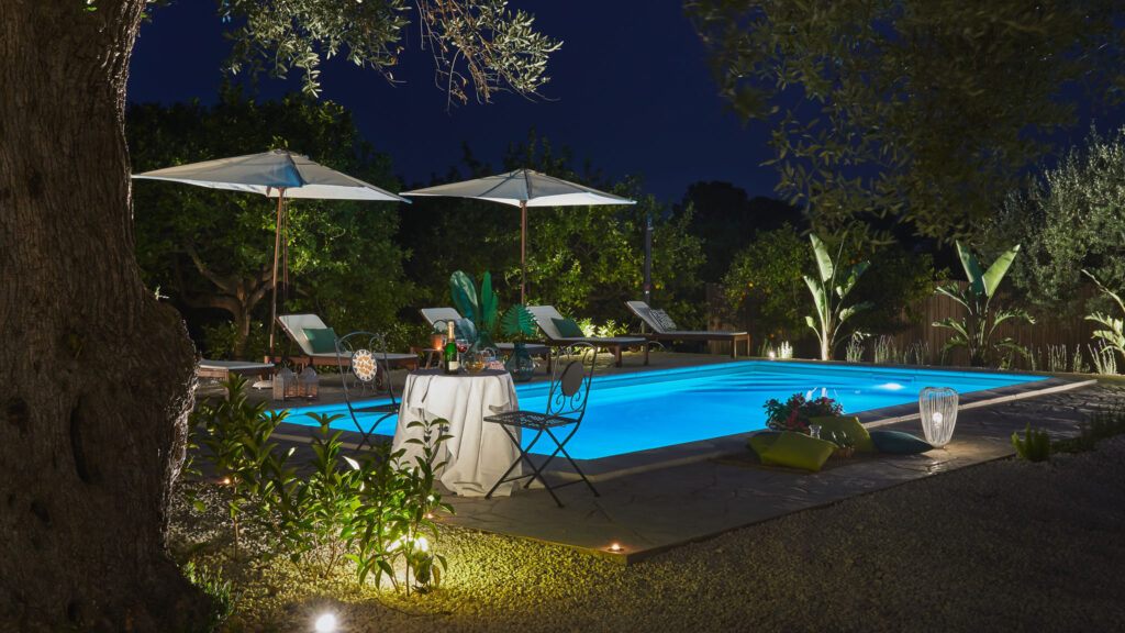 07_casa-dei-limoni-blu-con-piscina