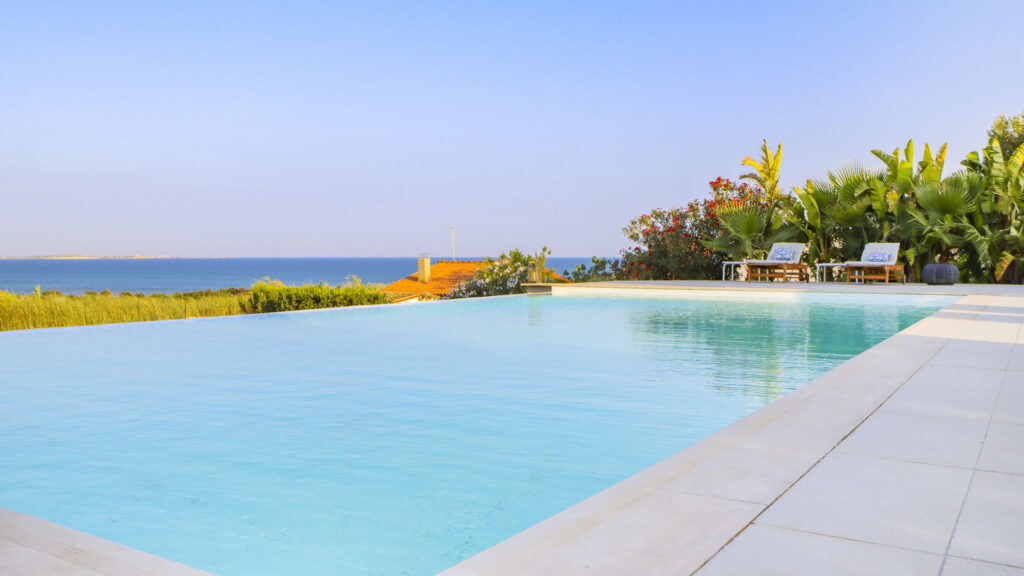 08_villa-gioie-della-vita-con-piscina-vista-mare
