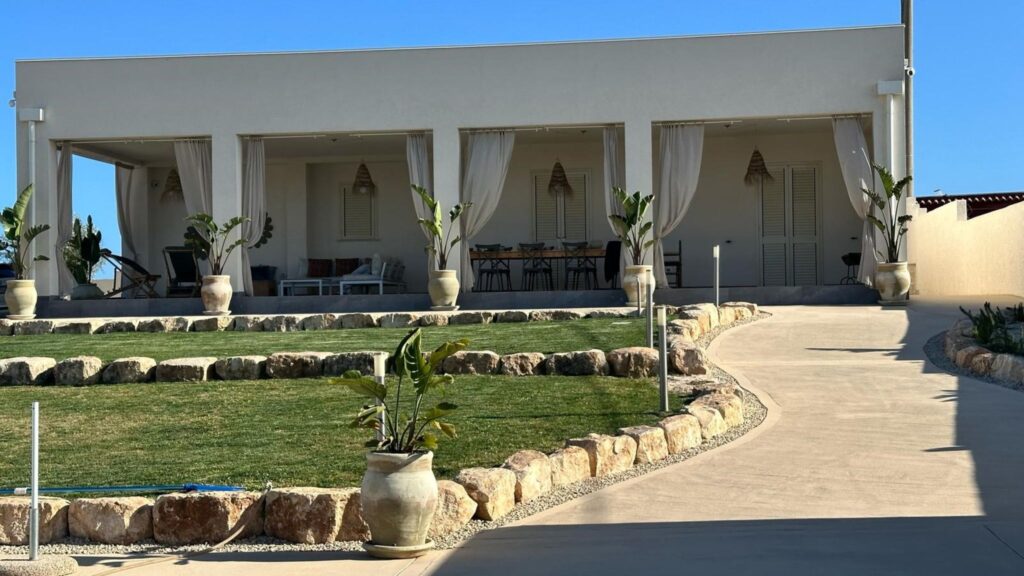 79_villa-pensiero-stupendo-con-piscina-privata